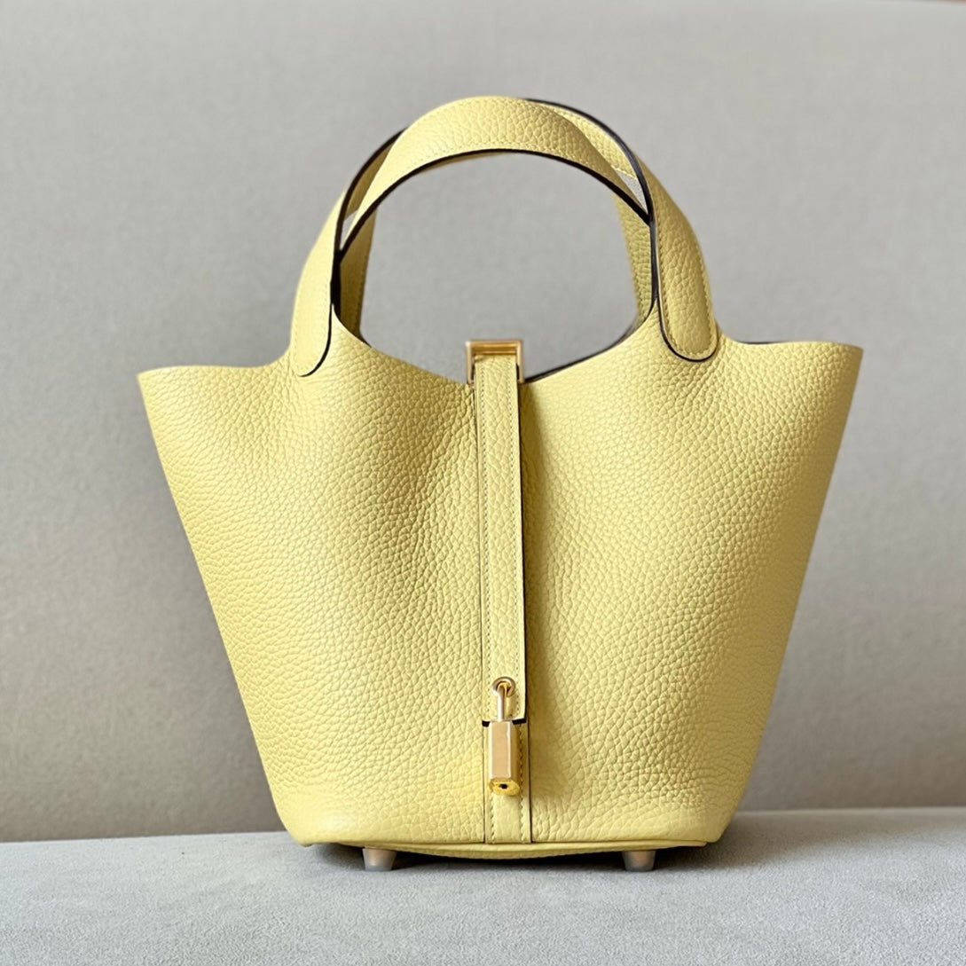VIENNA | LEMON