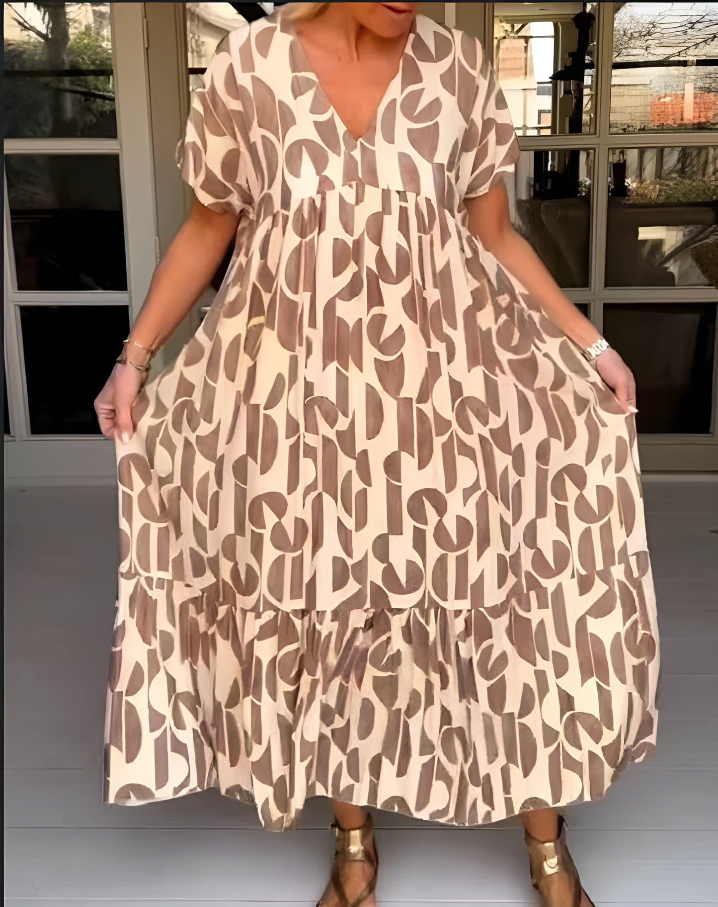 COLLETE | Fluid V-Neck Dress