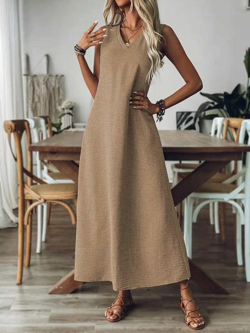 KIKI | Sleeveless Maxi Dress