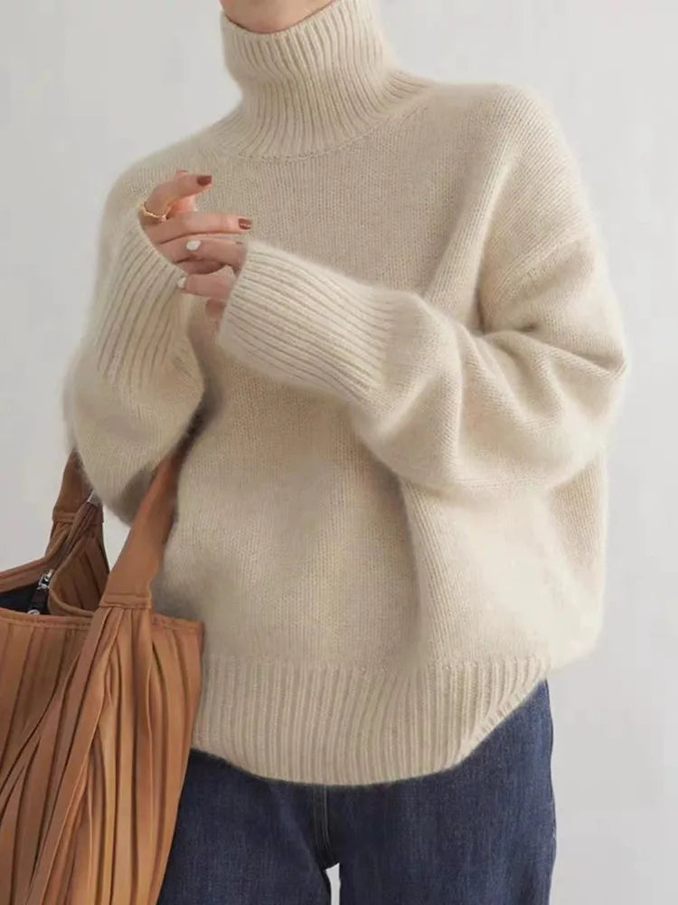 MONIKA | High Collar made of Cashmere