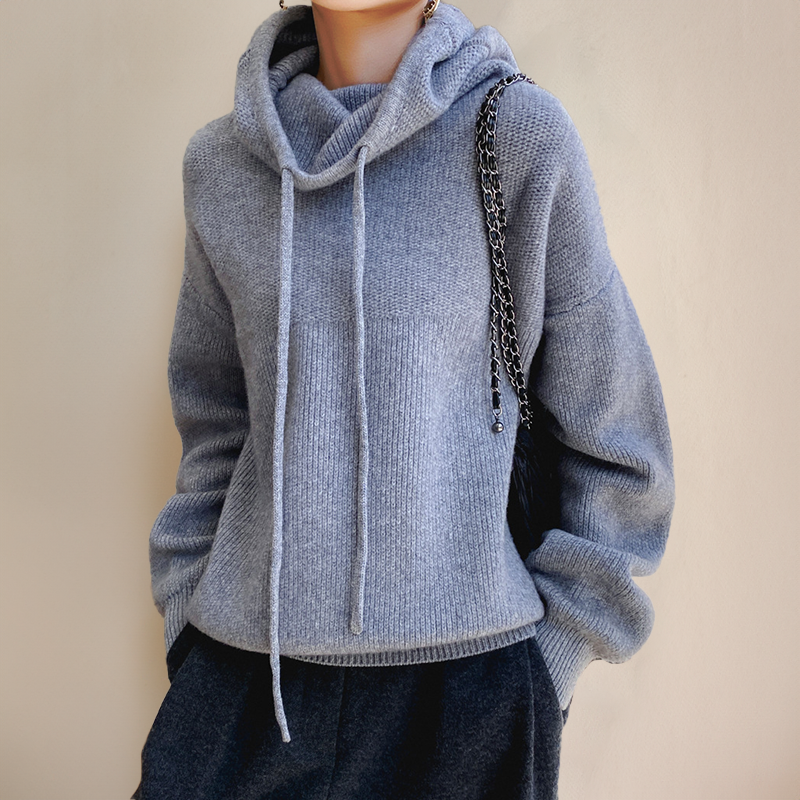 CLOË | Merino Wool Turtleneck Sweater