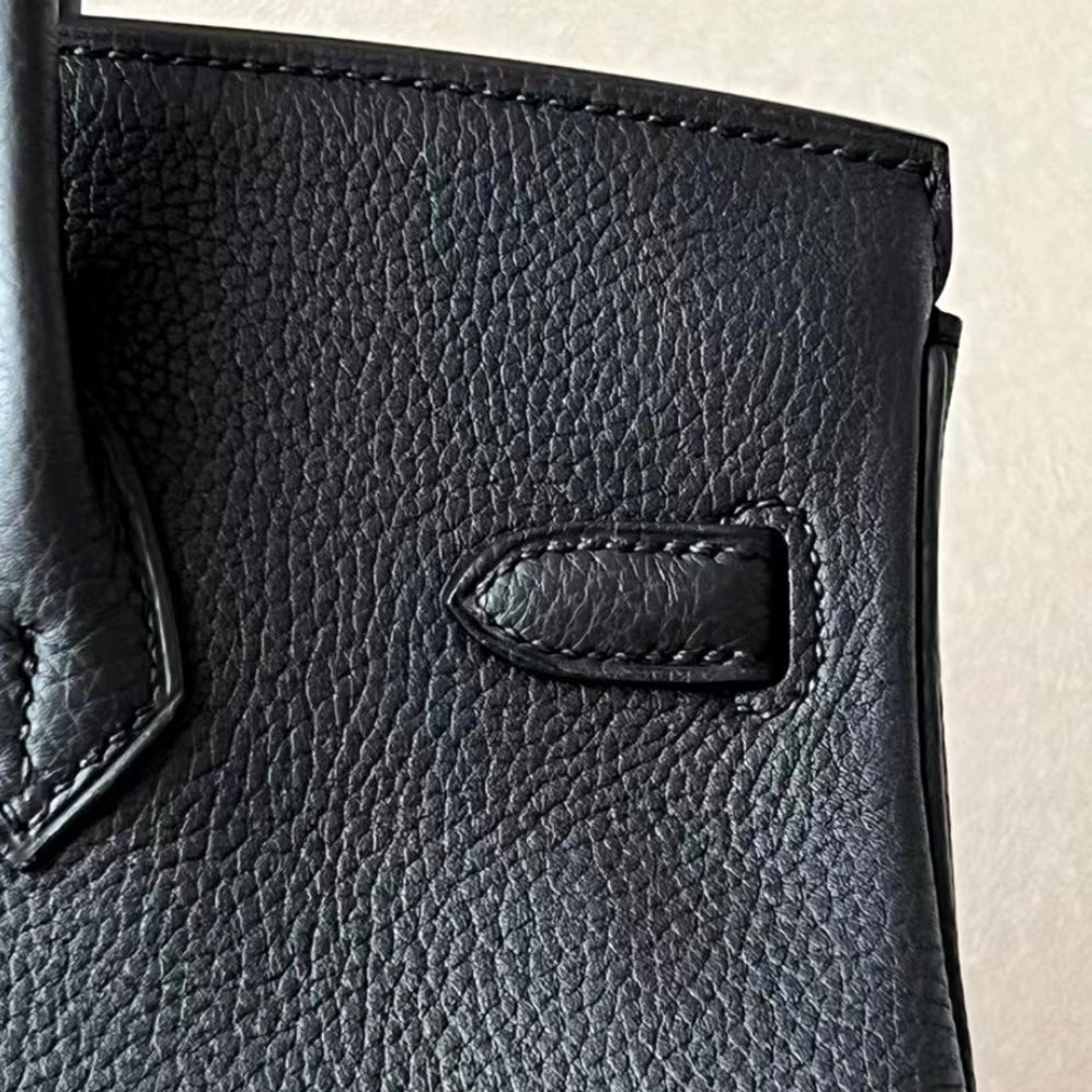 PLATINUM | ONYX BLACK