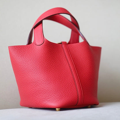 VIENNA | RED