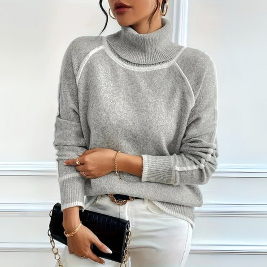 AURORA | Laid-Back Turtleneck