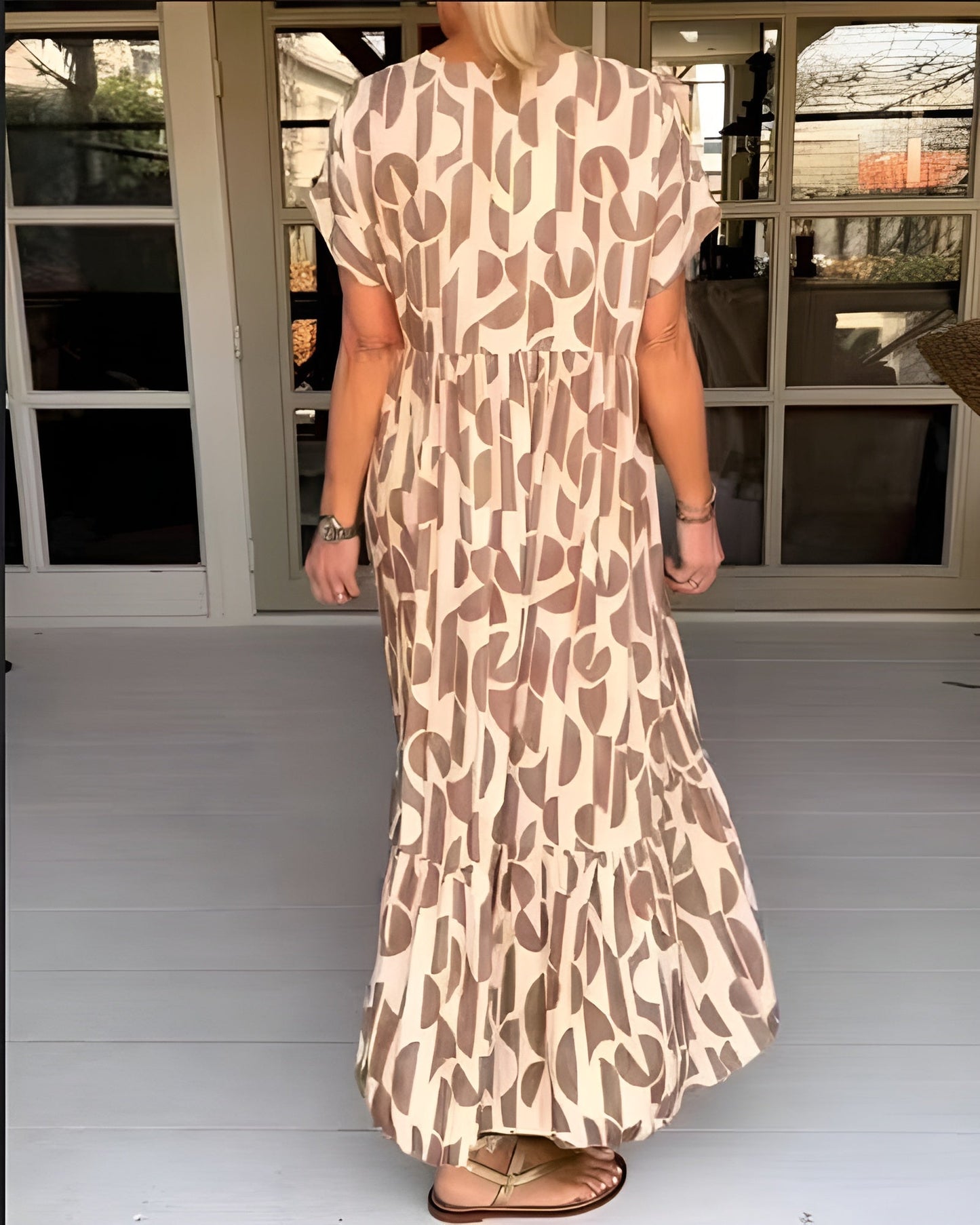 COLLETE | Fluid V-Neck Dress