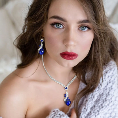 Timeless Sapphire Sparkle: Holiday Jewellery Set