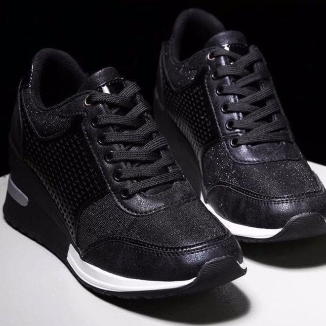 Adelia | QuickFit Sneakers