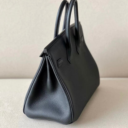 PLATINUM | ONYX BLACK