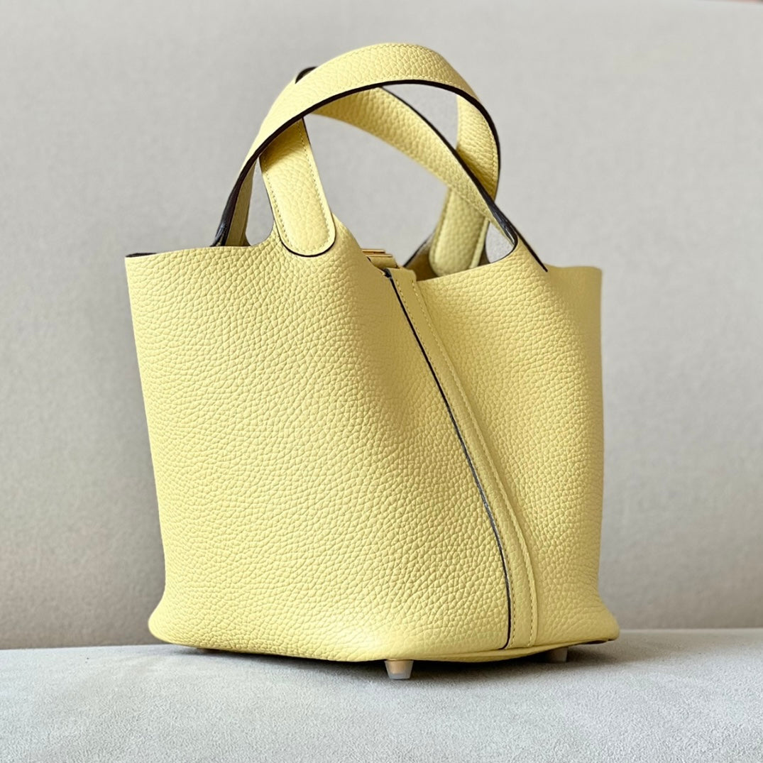 VIENNA | LEMON