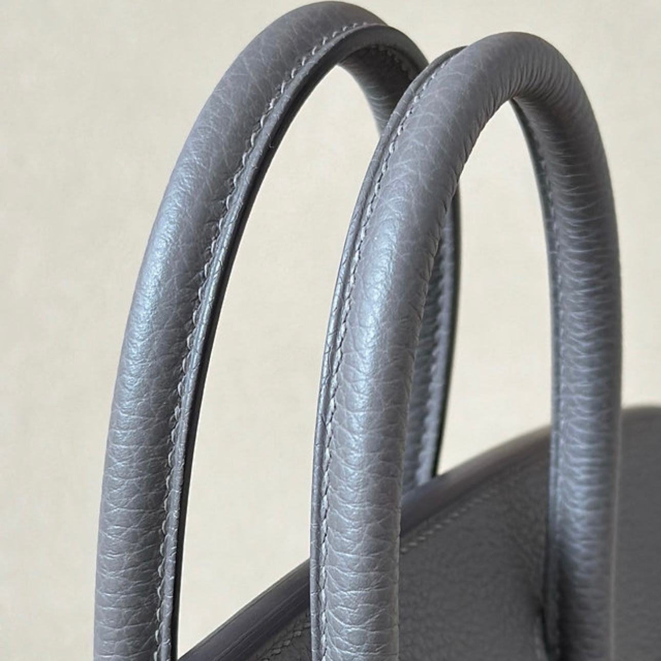 PLATINUM | GREY
