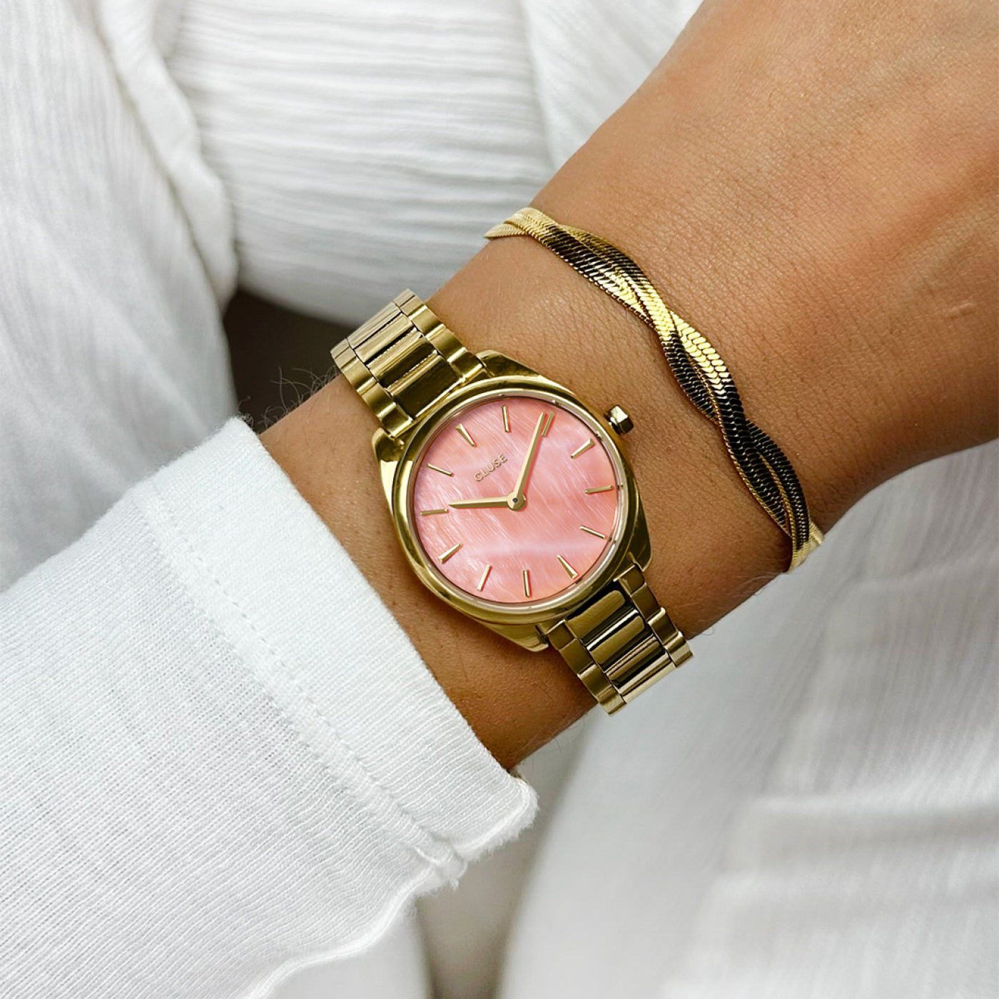 Féroce Mini Watch Steel, Apricot Pearl, Gold Colour