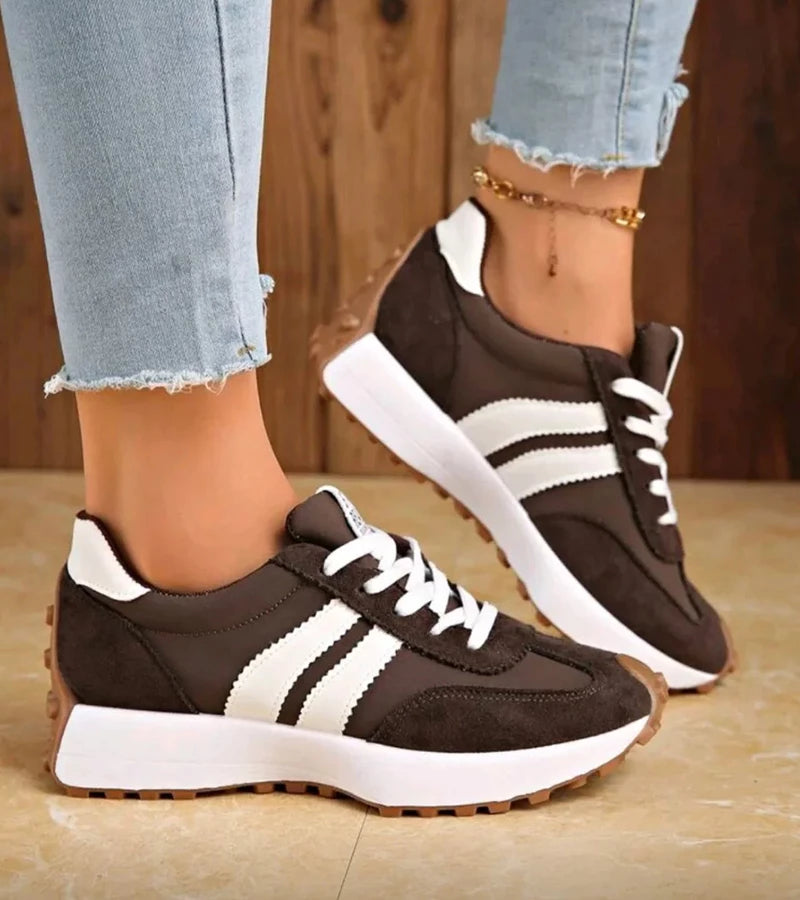 Ava – Stylish Retro Lace-Up Sneakers for Ultimate Comfort
