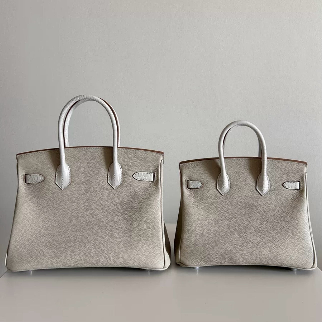 PLATINUM - PEARL GREY
