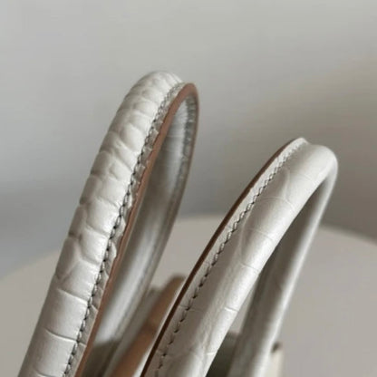 PLATINUM - PEARL GREY