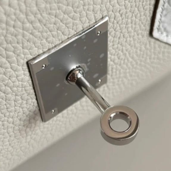 PLATINUM - PEARL GREY