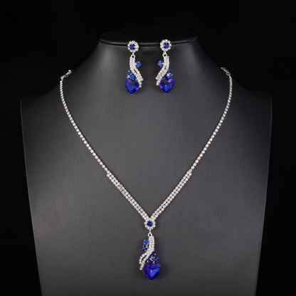 Timeless Sapphire Sparkle: Holiday Jewellery Set