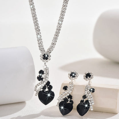 Timeless Sapphire Sparkle: Holiday Jewellery Set