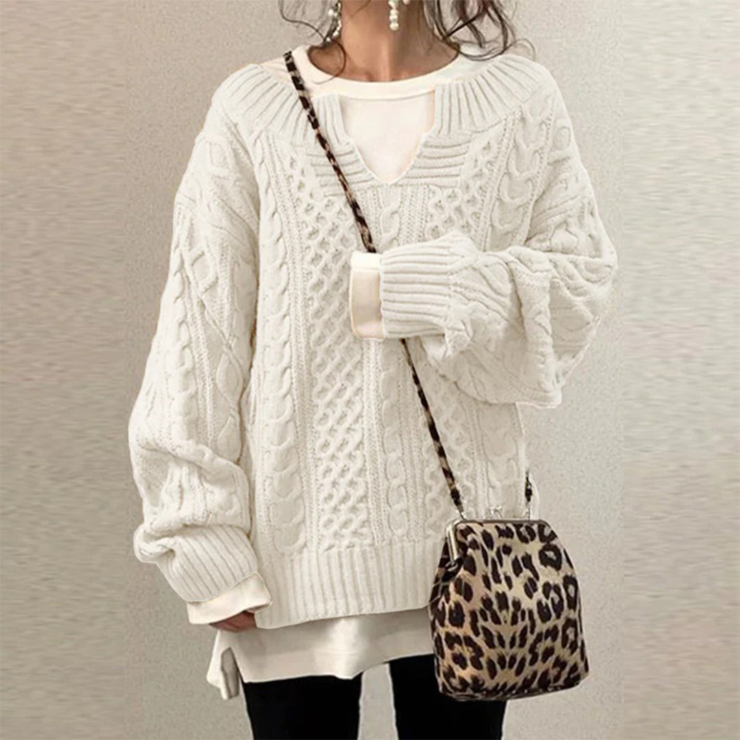 LAURA | Oversized Cable Knit Sweater