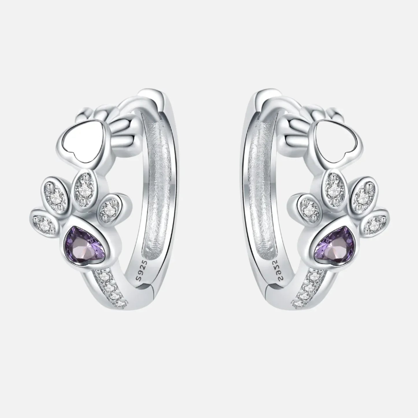 Paw Huggie earrings in silver with zircons and heart-shaped gemstone