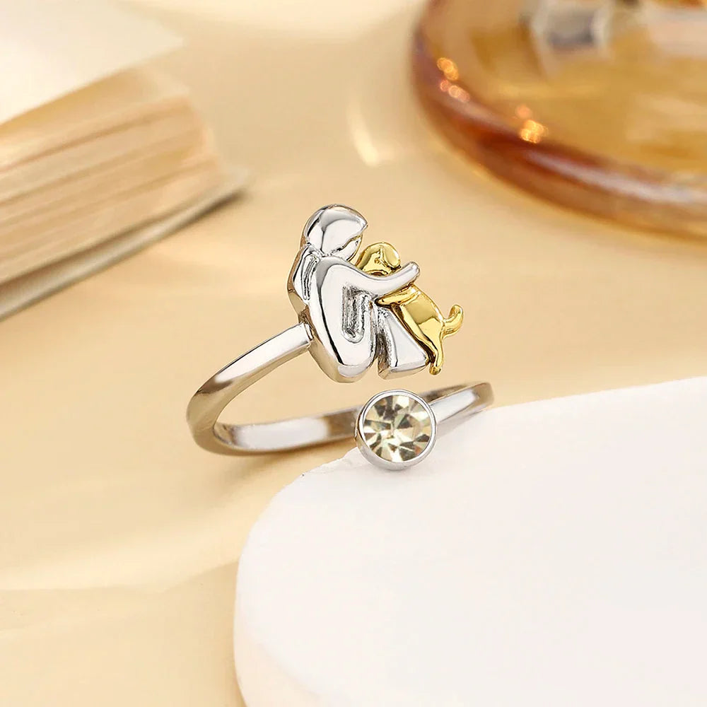 Olivine & Co | Dog Embrace Ring