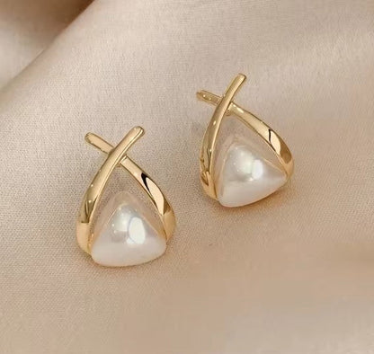 Triangle Pearl Dropping Earrings