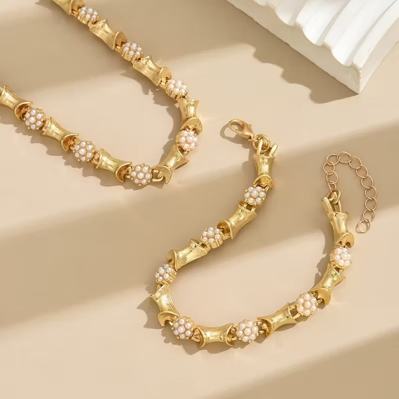 Elegant Pearl Bracelet & Necklace Set | Get 1+1 Free Today