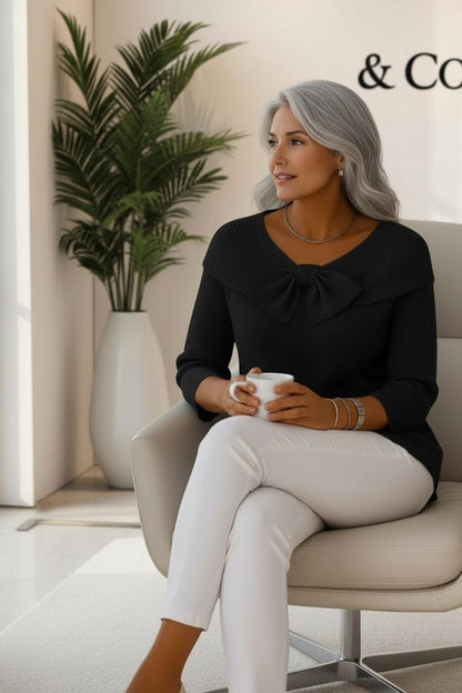 Sweater with Bow and Round Neckline