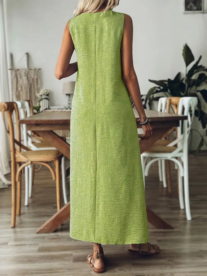 KIKI | Sleeveless Maxi Dress