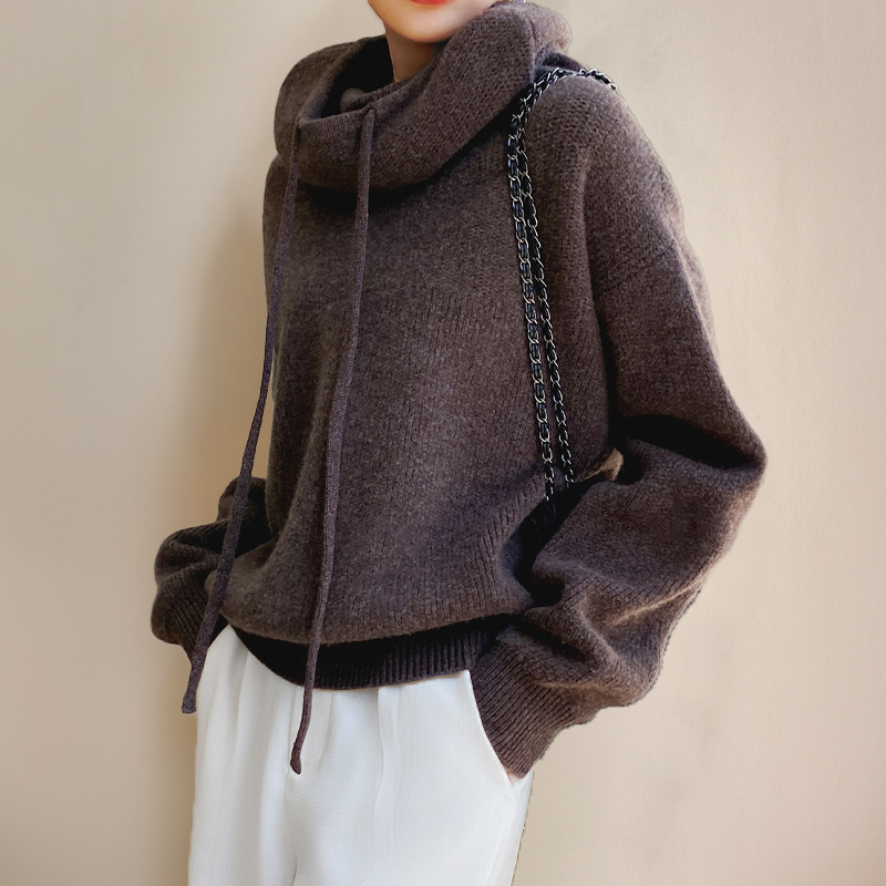 CLOË | Merino Wool Turtleneck Sweater